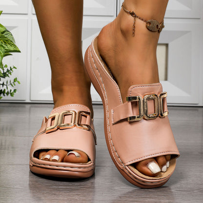 Les meilleures sandales orthopédiques pour femmes, alliant confort absolu et style, idéales pour un usage quotidien