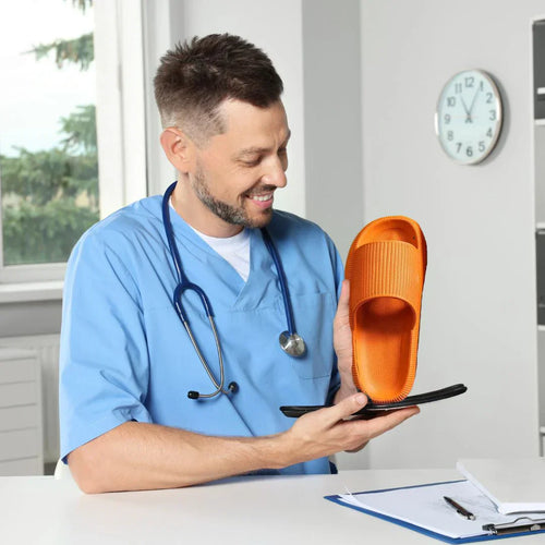 Chaussons recommandés par les orthopédistes(pour soulager l’humidité et les douleurs aux pieds)