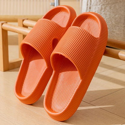 Chaussons recommandés par les orthopédistes(pour soulager l’humidité et les douleurs aux pieds)